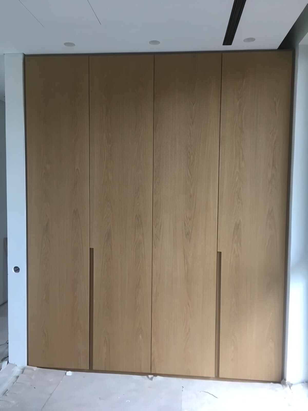 Εντοιχιζόμενη Ντουλάπα Ξύλινης Υφής, Φυσικό Χρώμα, Minimal, Ντουλάπες δωματίων, Εντοιχιζόμενη ντουλάπα, Ξύλινη υφή, Φυσικό χρώμα, Minimal, Custom ντουλάπα, Ντουλάπες στα μέτρα